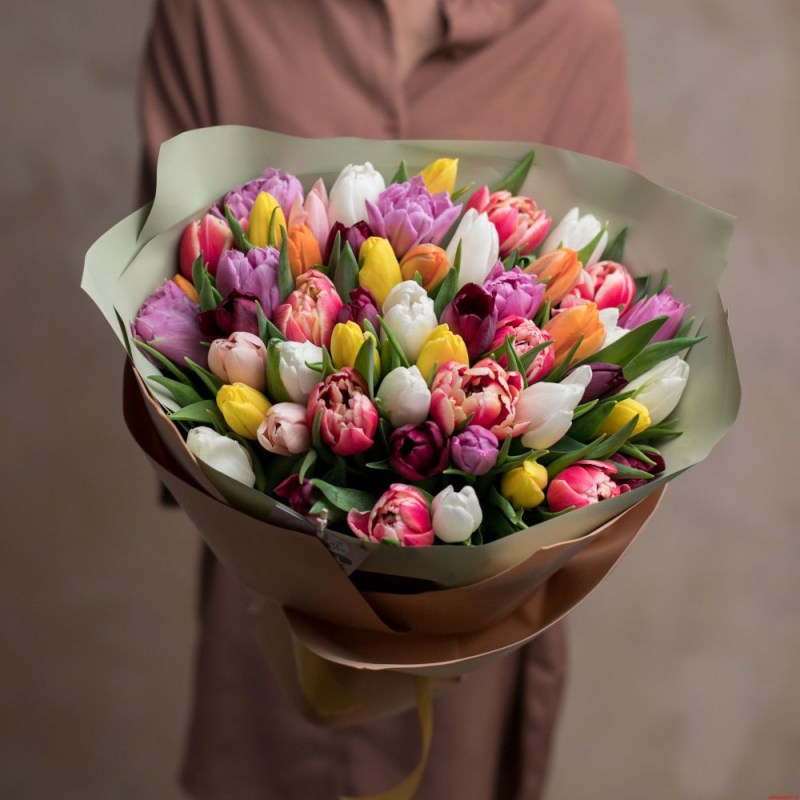 Тюльпаны на 8 марта в Молдове